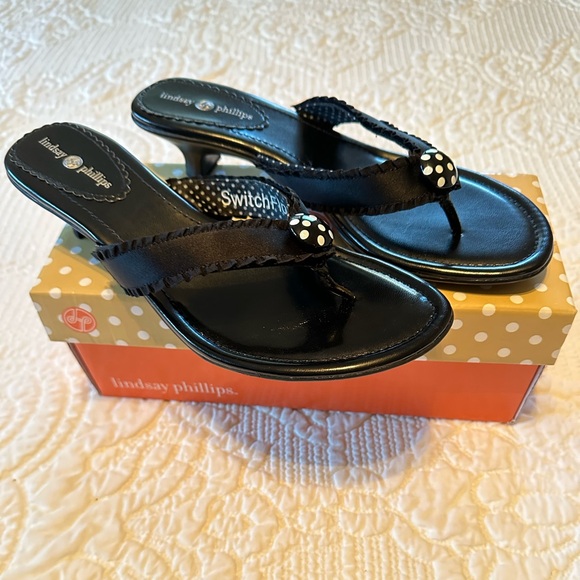 Black, Lindsay Phillips “Switch Flops” - Picture 2 of 5